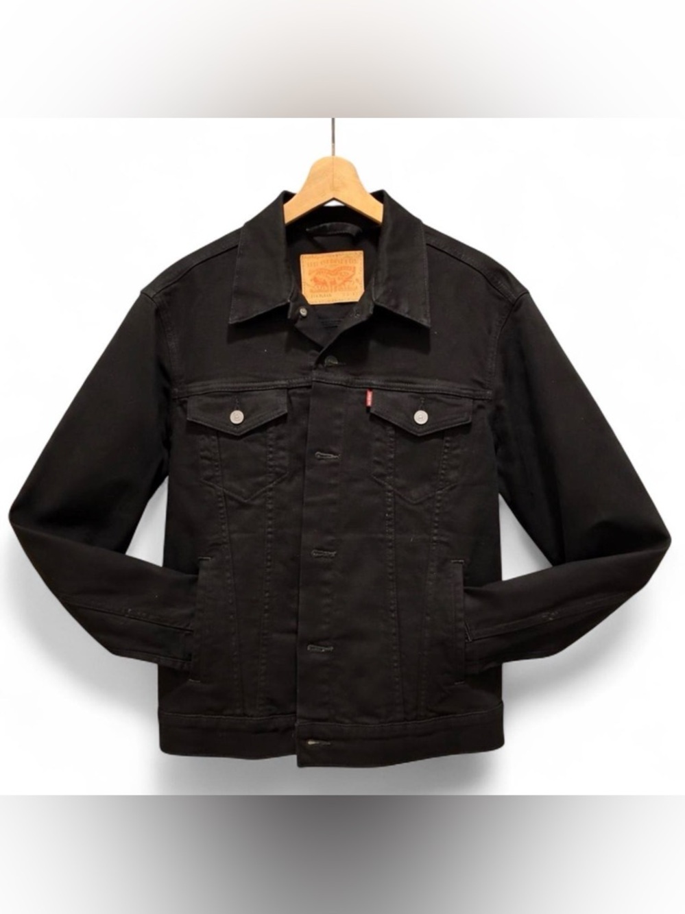 Men's Levi's Black Denim Trucker Jacket with Signature Red Tab